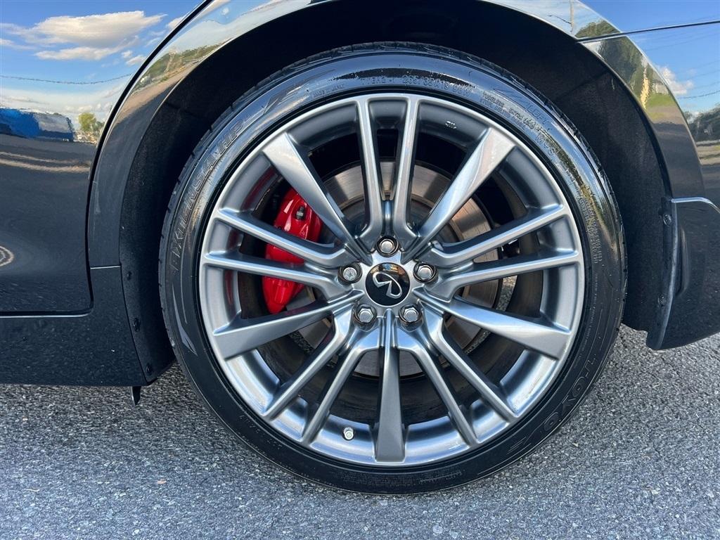 Infiniti Q50 RED SPORT 400 RWD 2021