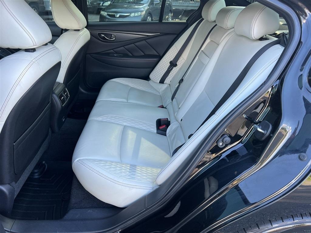 Infiniti Q50 RED SPORT 400 RWD 2021