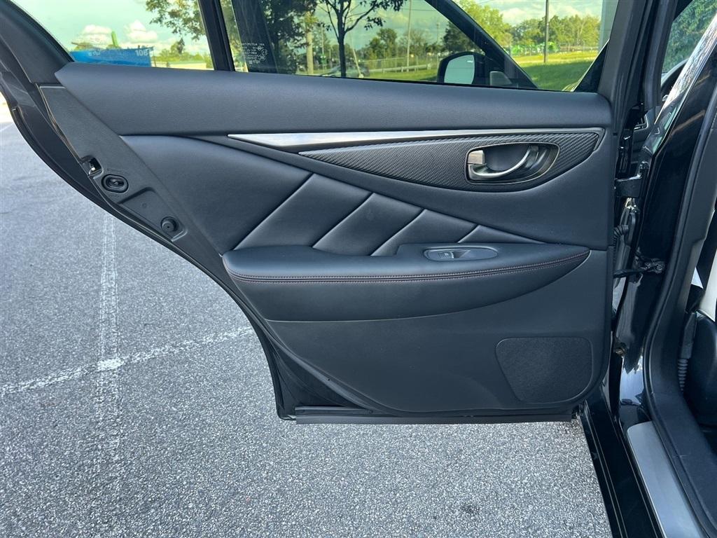 Infiniti Q50 RED SPORT 400 RWD 2021