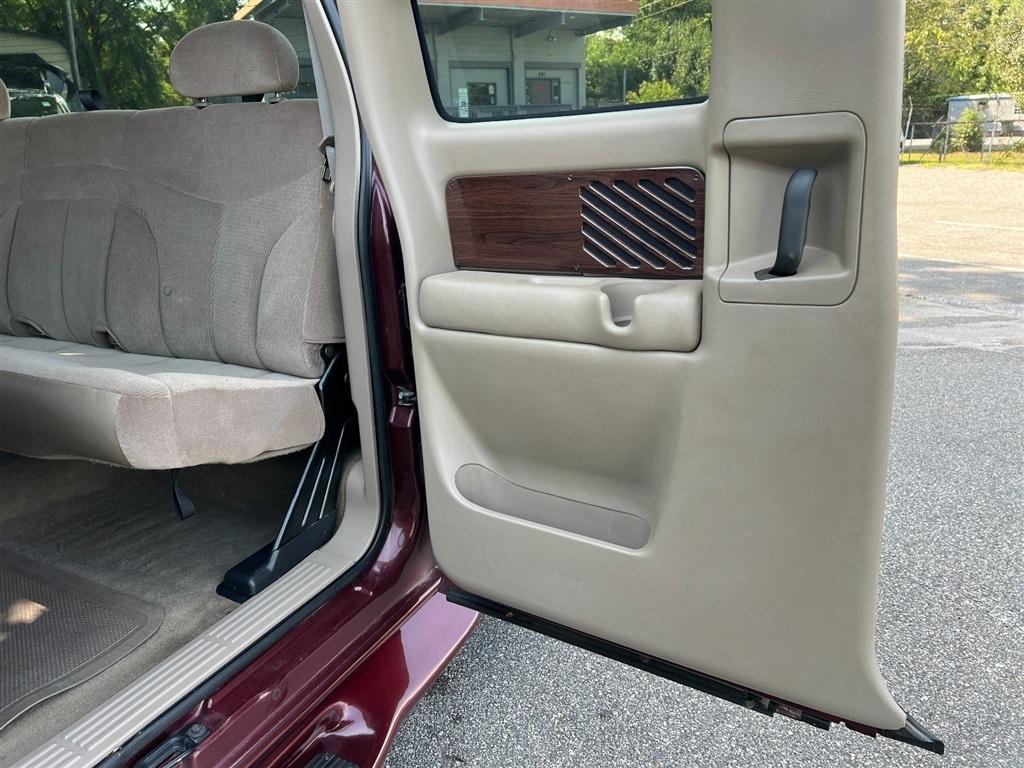 GMC Sierra 1500 Ext Cab 143.5" WB SLE 2002