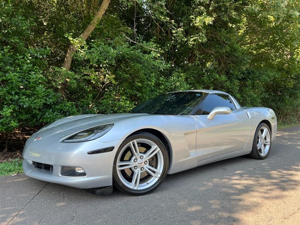 Chevrolet Corvette 2dr Cpe w/1LT 2010