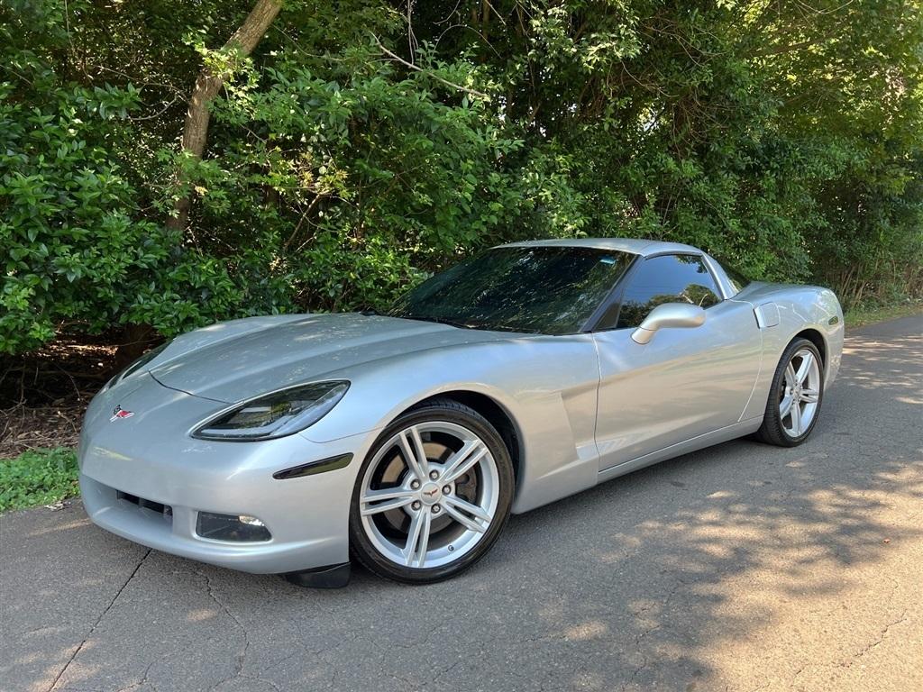 Chevrolet Corvette 2dr Cpe w/1LT 2010