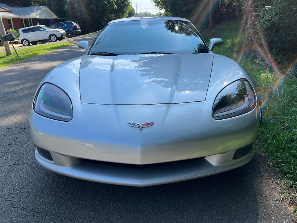 Chevrolet Corvette 2dr Cpe w/1LT 2010