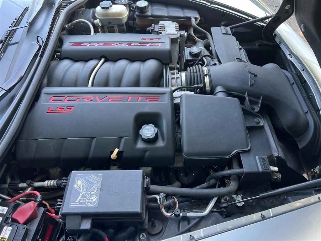 Chevrolet Corvette 2dr Cpe w/1LT 2010