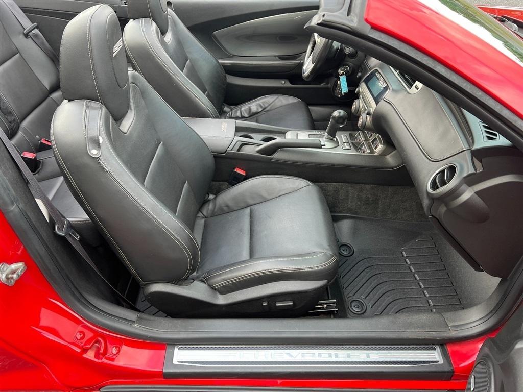 Chevrolet Camaro 2dr Conv 2SS 2012
