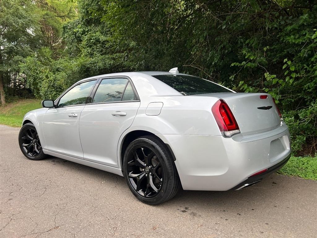 Chrysler 300 300S RWD 2021