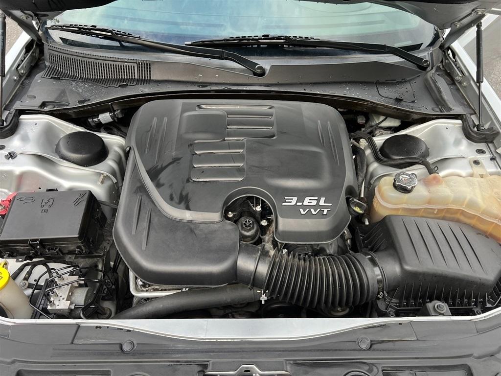 Chrysler 300 300S RWD 2021