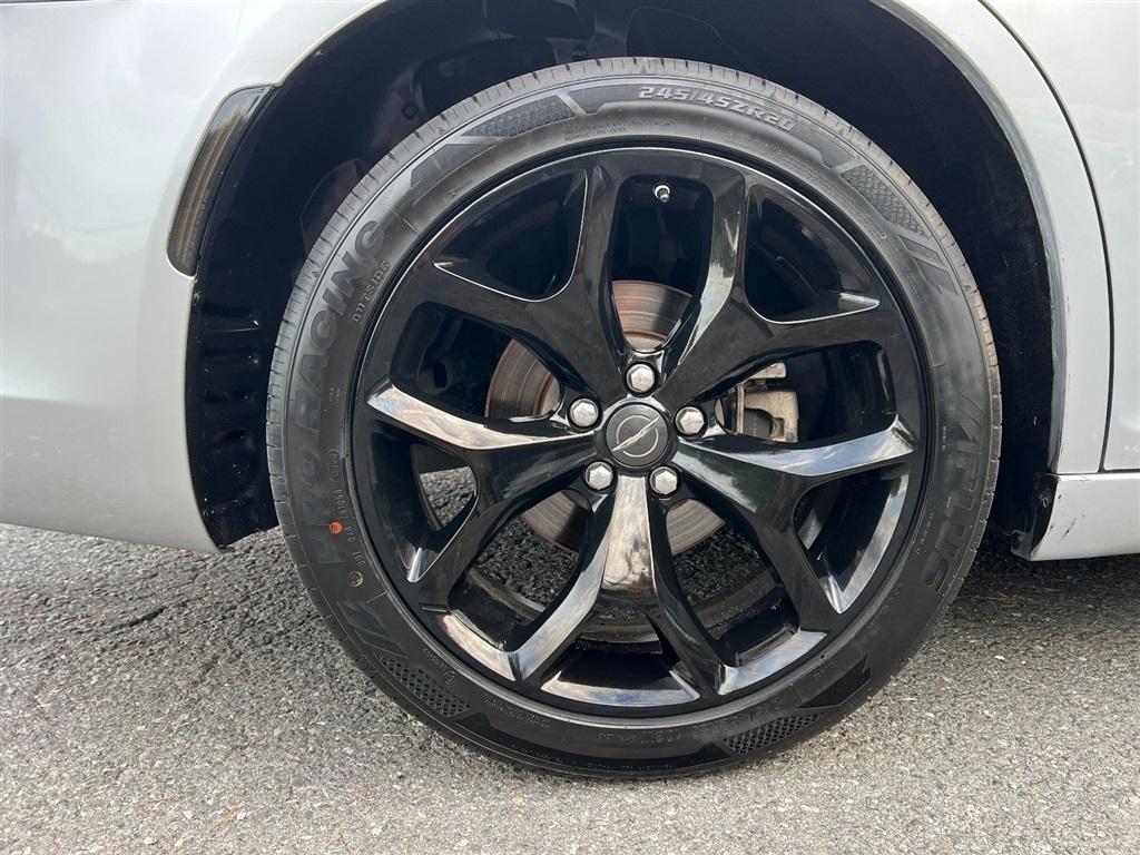 Chrysler 300 300S RWD 2021