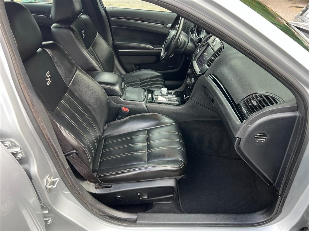 Chrysler 300 300S RWD 2021