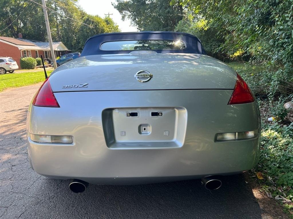 Nissan 350Z 2dr Roadster Touring Manual 2004