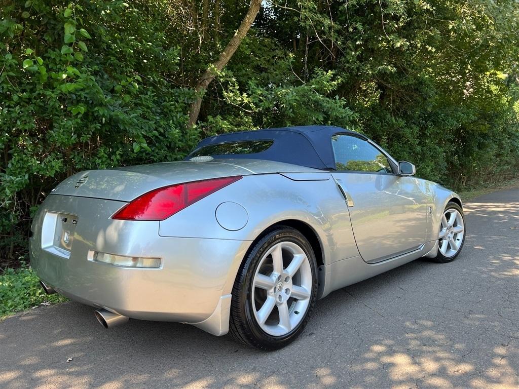 Nissan 350Z 2dr Roadster Touring Manual 2004