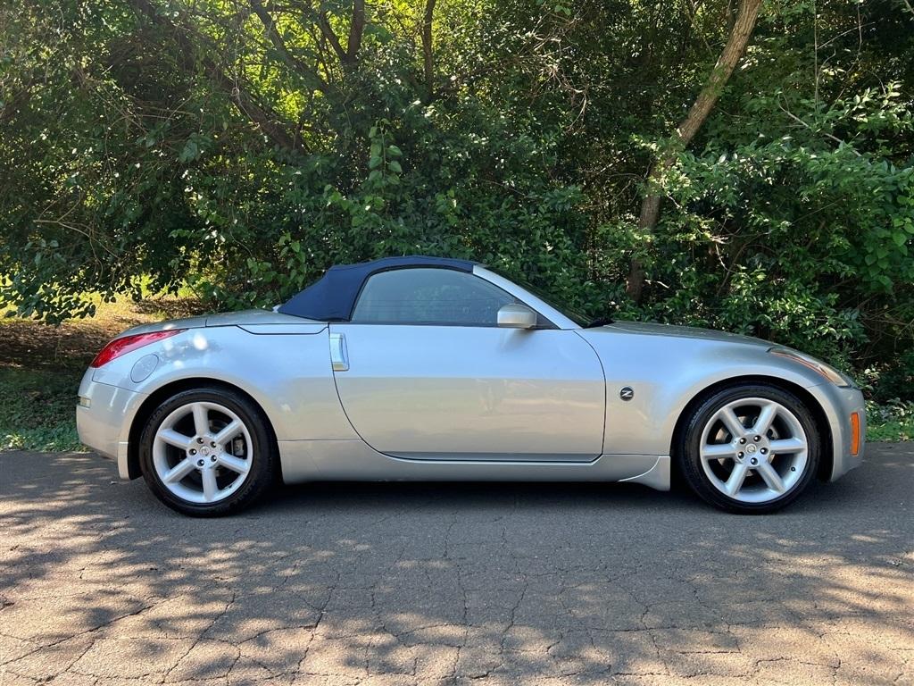 Nissan 350Z 2dr Roadster Touring Manual 2004