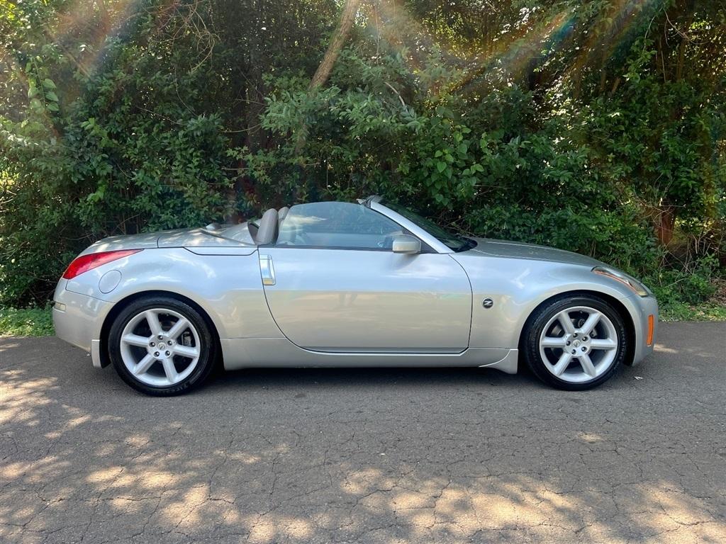 Nissan 350Z 2dr Roadster Touring Manual 2004