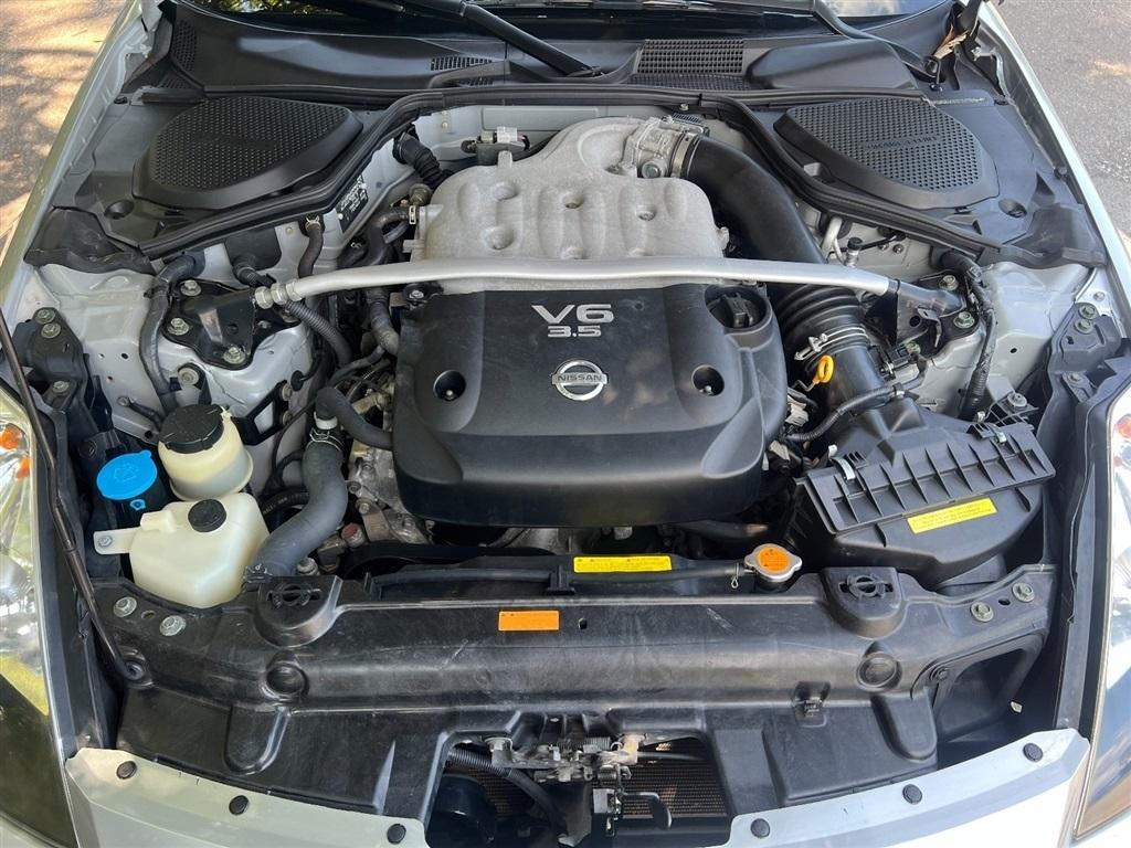 Nissan 350Z 2dr Roadster Touring Manual 2004
