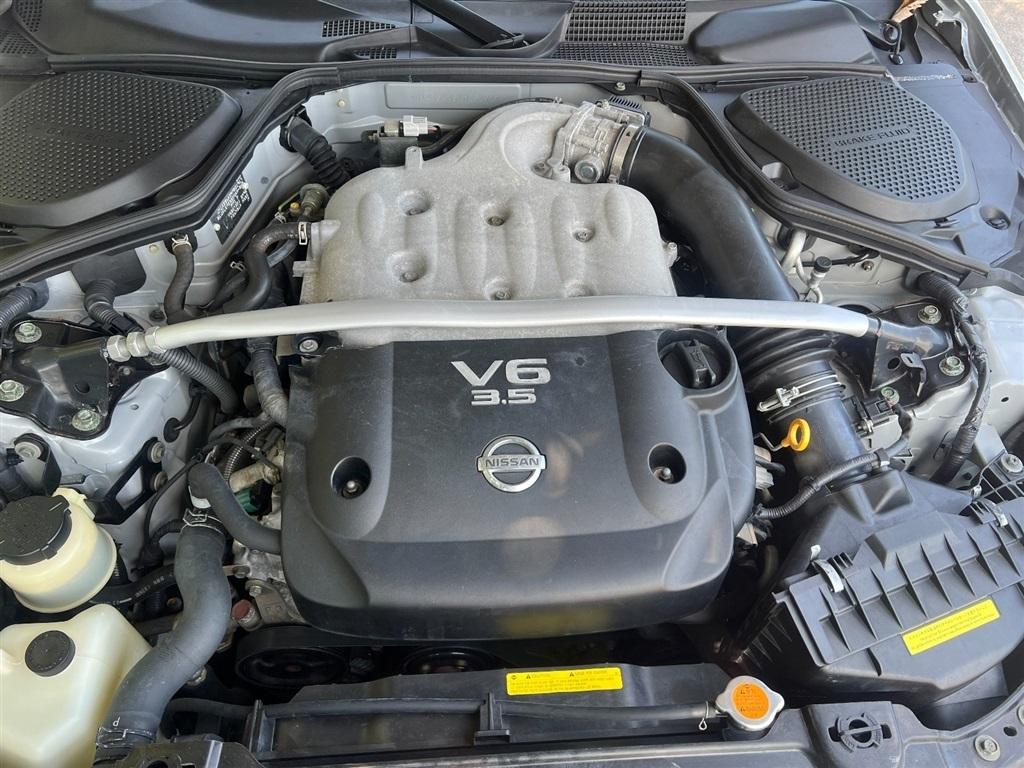 Nissan 350Z 2dr Roadster Touring Manual 2004