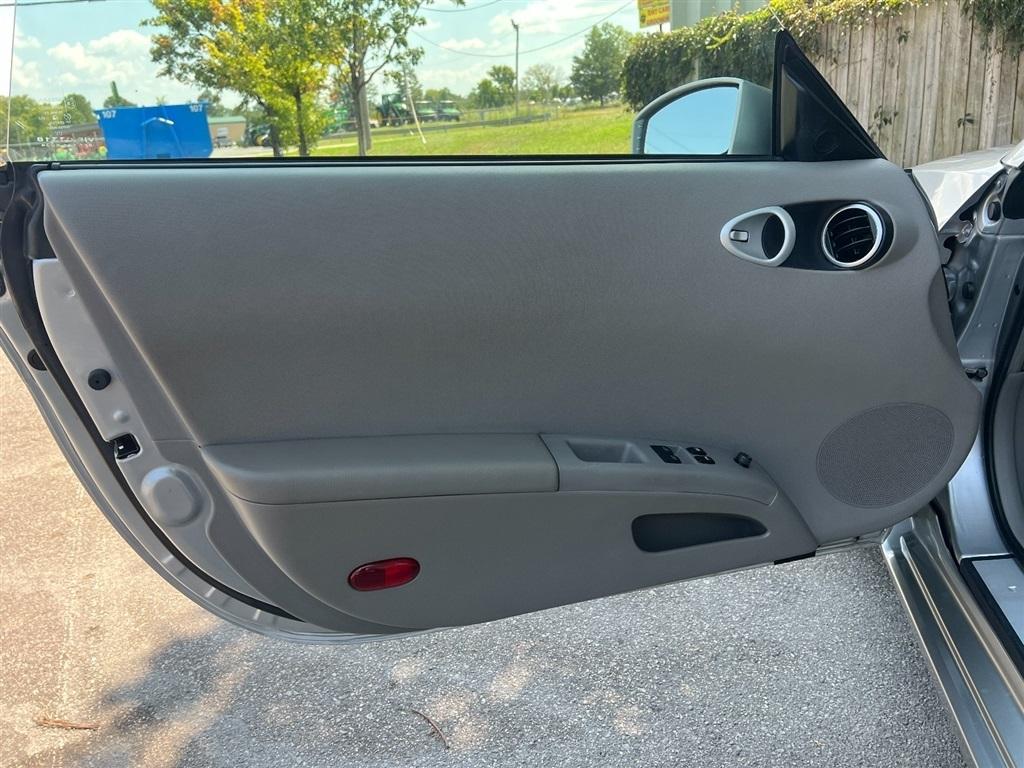 Nissan 350Z 2dr Roadster Touring Manual 2004