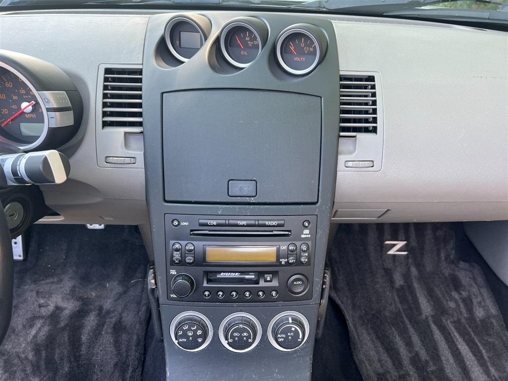 Nissan 350Z 2dr Roadster Touring Manual 2004