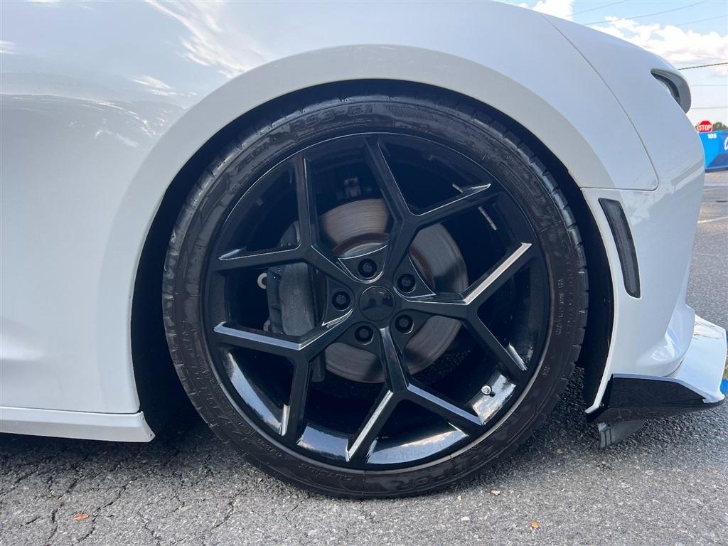 Chevrolet Camaro 2dr Cpe 2SS 2017