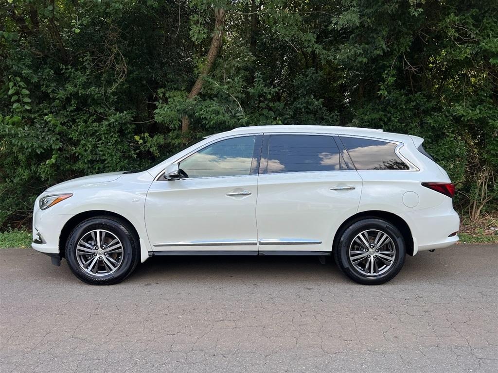 Infiniti QX60 LUXE AWD 2019