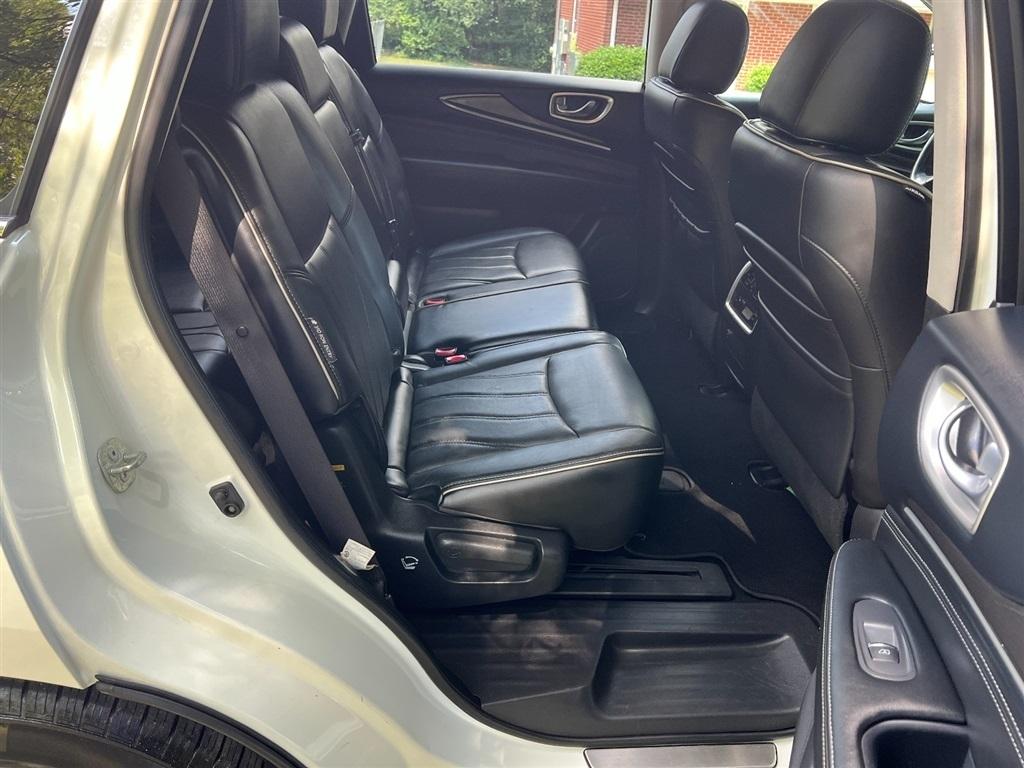 Infiniti QX60 LUXE AWD 2019