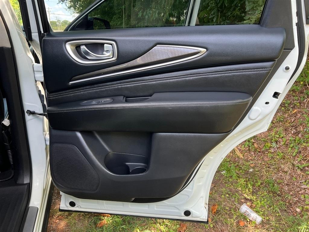 Infiniti QX60 LUXE AWD 2019