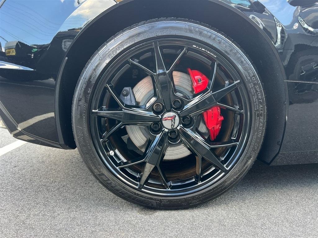 Chevrolet Corvette photo 19