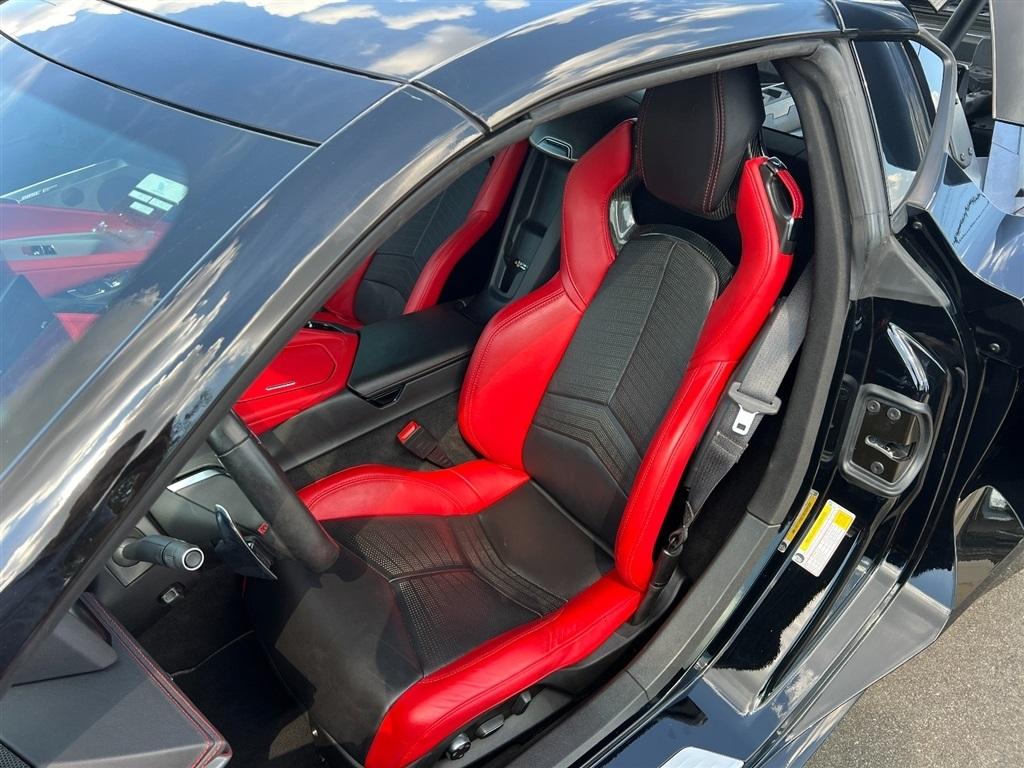 Chevrolet Corvette photo 25