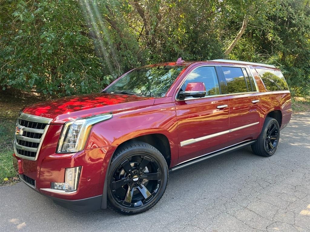 Cadillac Escalade ESV 4WD 4dr Premium Luxury 2018