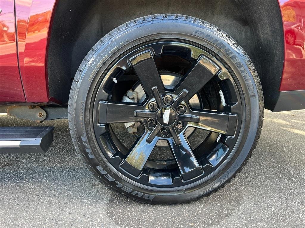 Cadillac Escalade ESV 4WD 4dr Premium Luxury 2018