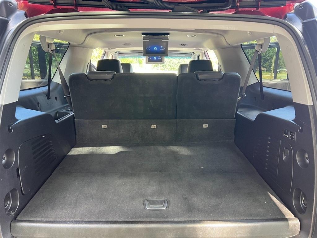 Cadillac Escalade ESV 4WD 4dr Premium Luxury 2018