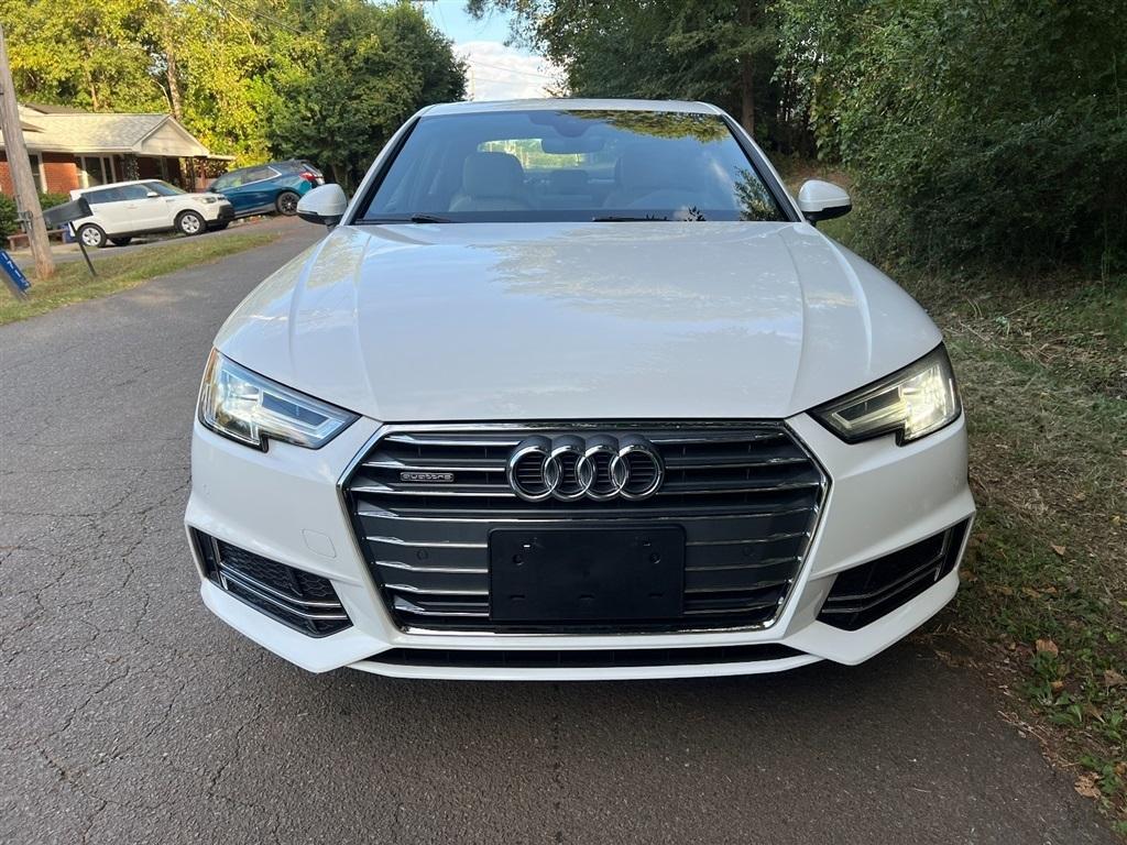 Audi A4 photo 8