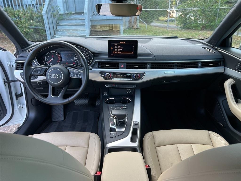 Audi A4 photo 34
