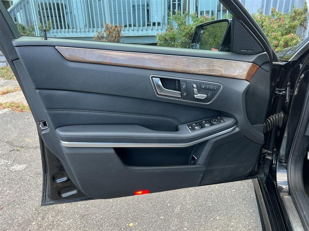 Mercedes-Benz E-Class 4dr Sdn E 350 Sport 4MATIC 2014