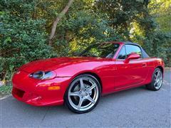2004 Mazda MX-5 Miata 