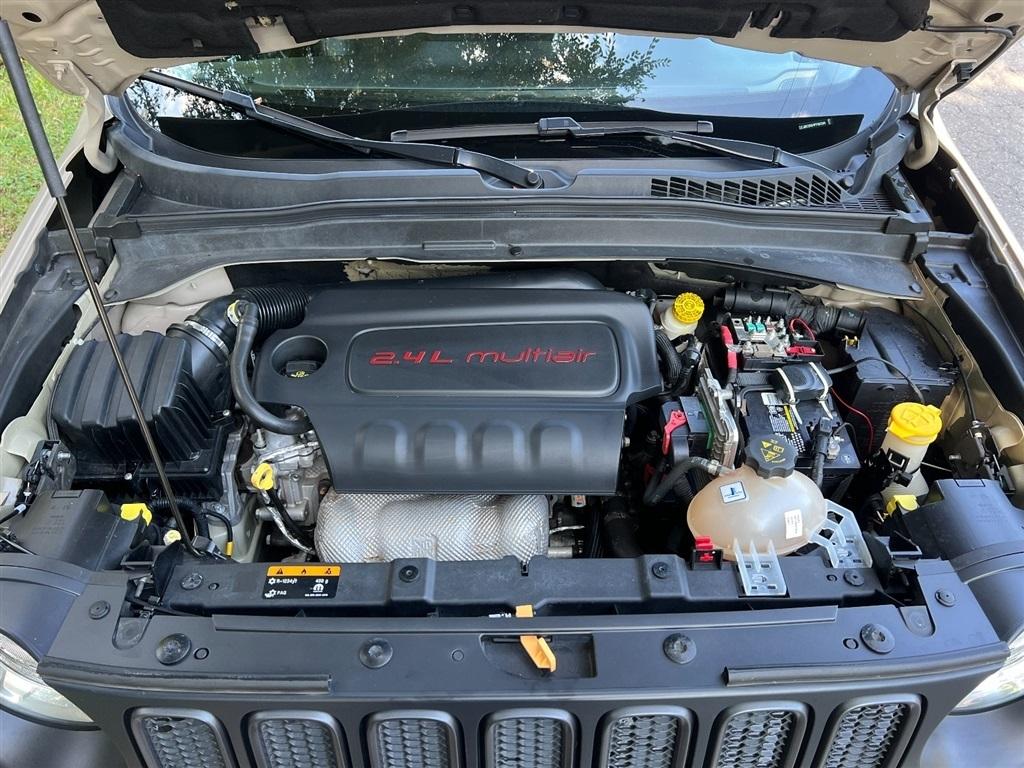 Jeep Renegade Deserthawk 4x4 *Ltd Avail* 2017