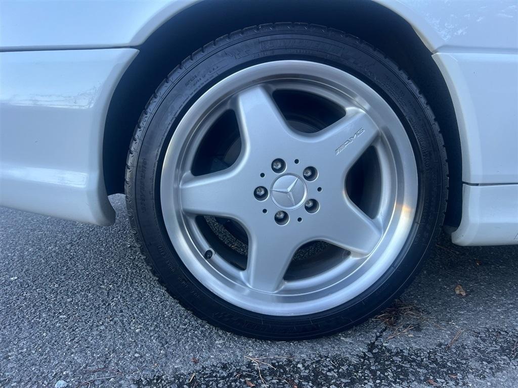 Mercedes-Benz SL-Class 2dr Roadster 5.0L 1999