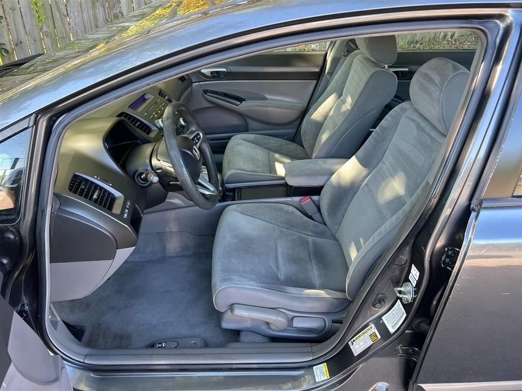 Honda Civic Sdn 4dr Auto LX 2010