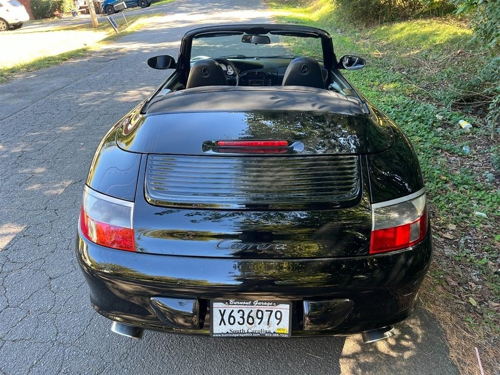 Porsche 911 Carrera 2dr Carrera Cabriolet 6-Spd Manual 2002