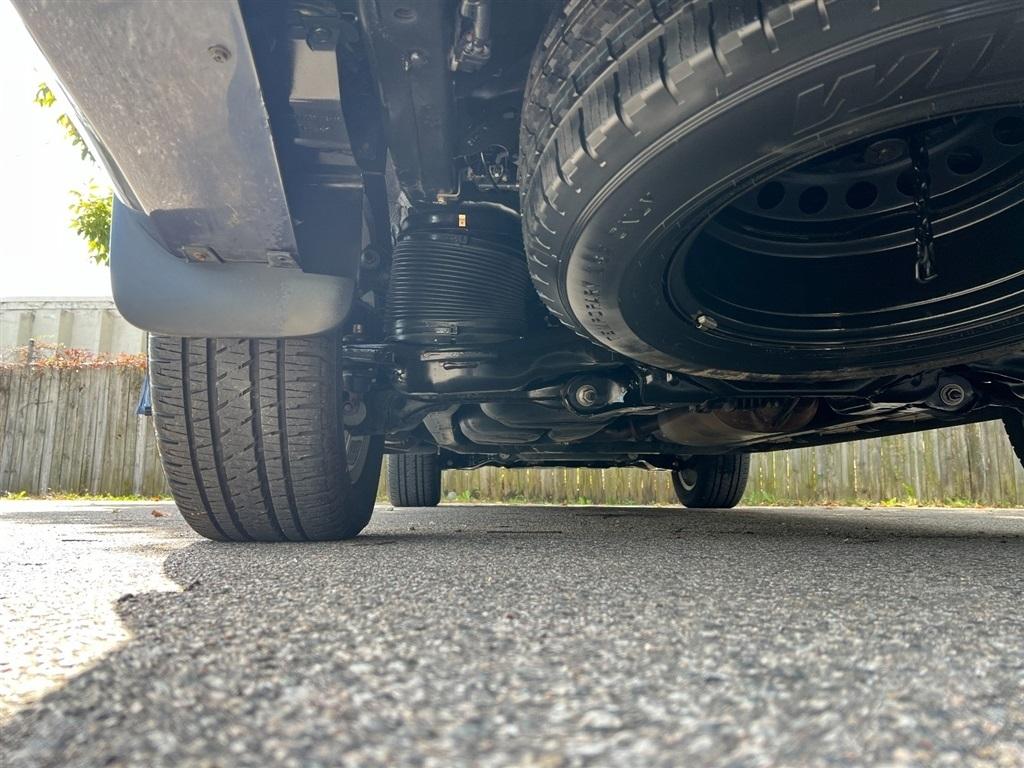 Toyota Sequoia Platinum 4WD (Natl) 2019