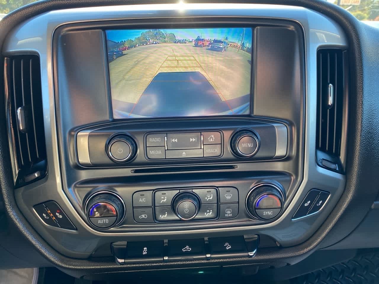 Chevrolet Silverado 1500 4WD Double Cab 143.5" LT w/2LT 2018