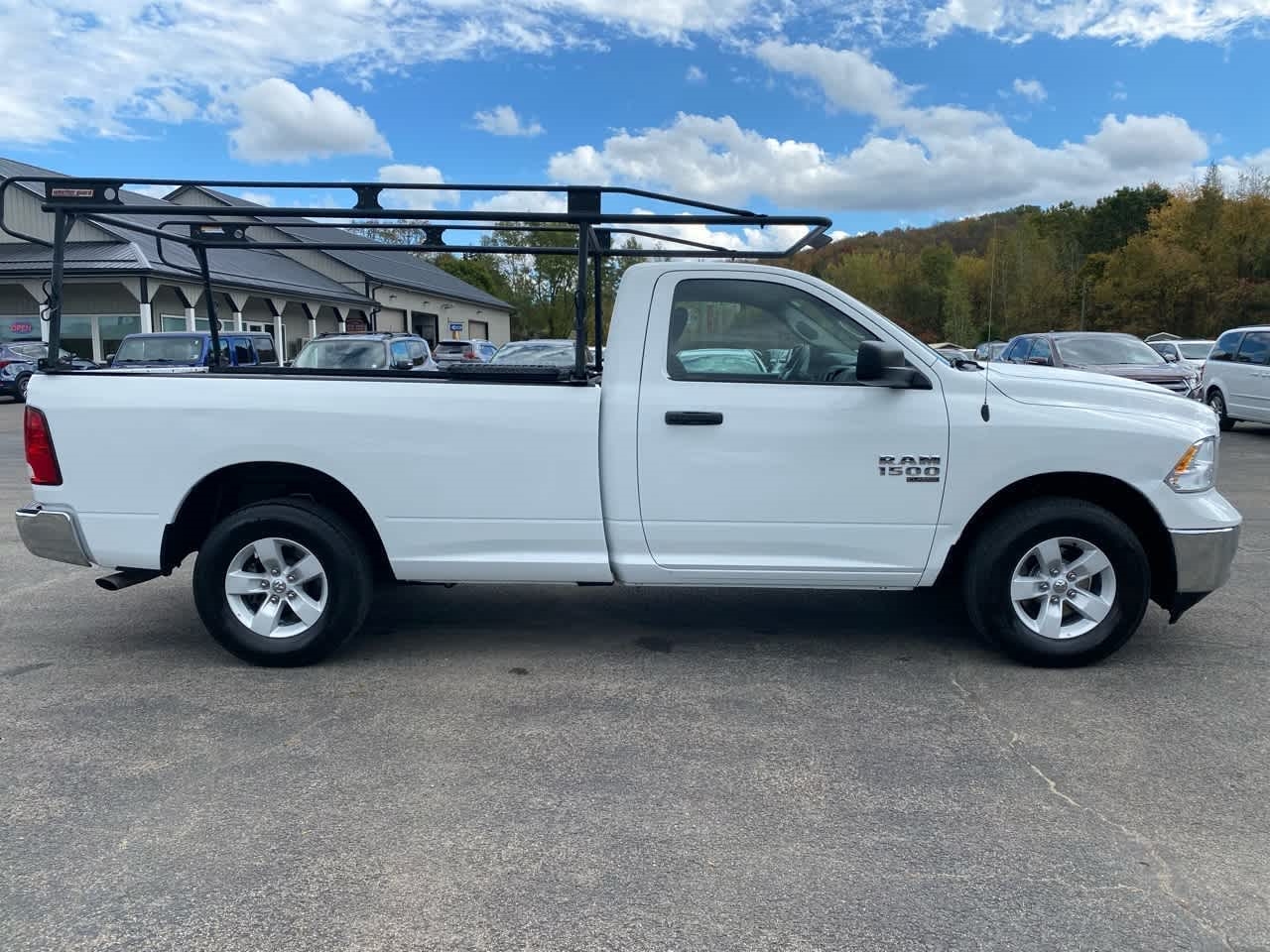 RAM 1500 Classic Tradesman 4x4 Reg Cab 8' Box 2022