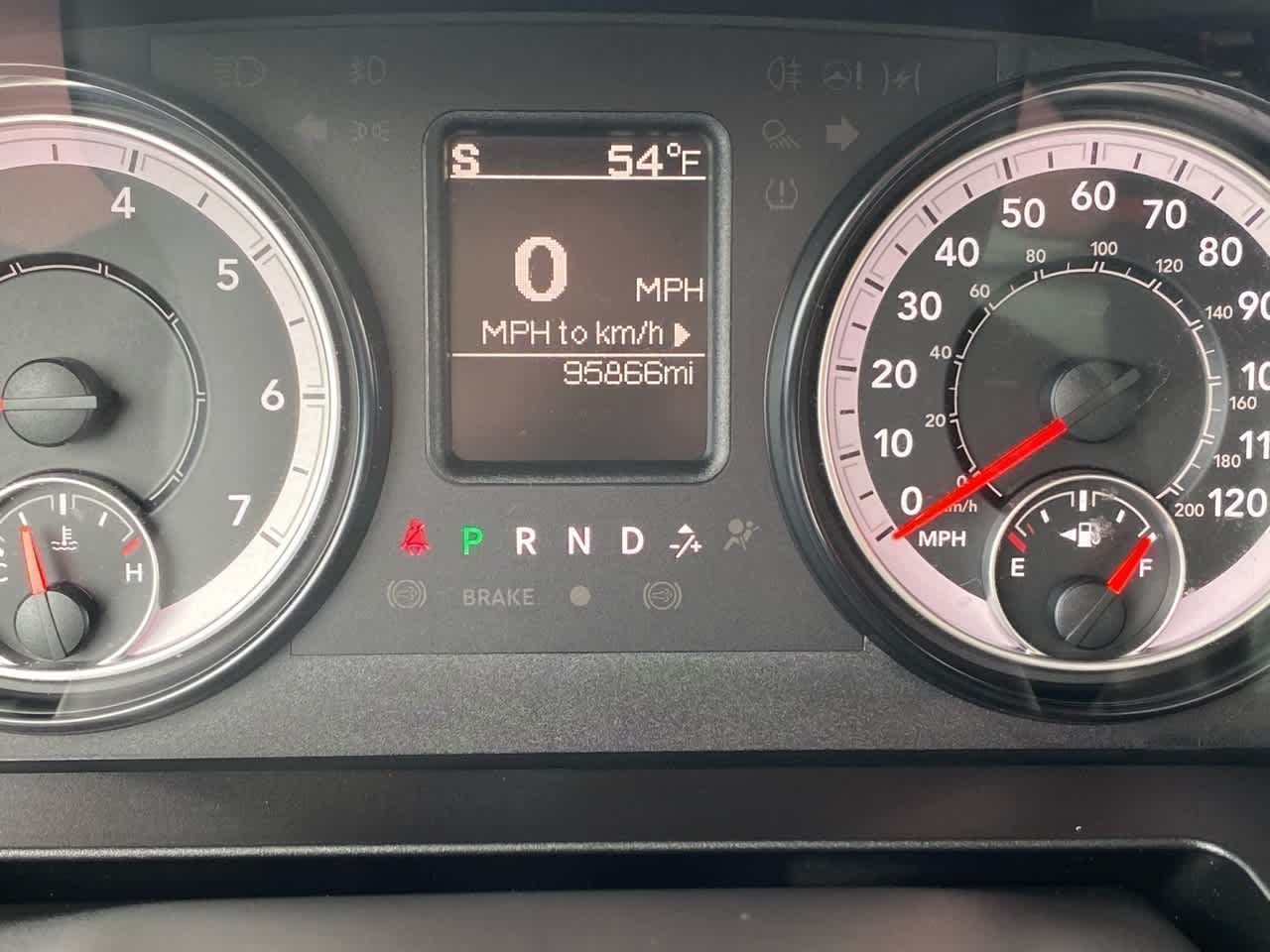 RAM 1500 Classic Tradesman 4x4 Reg Cab 8' Box 2022