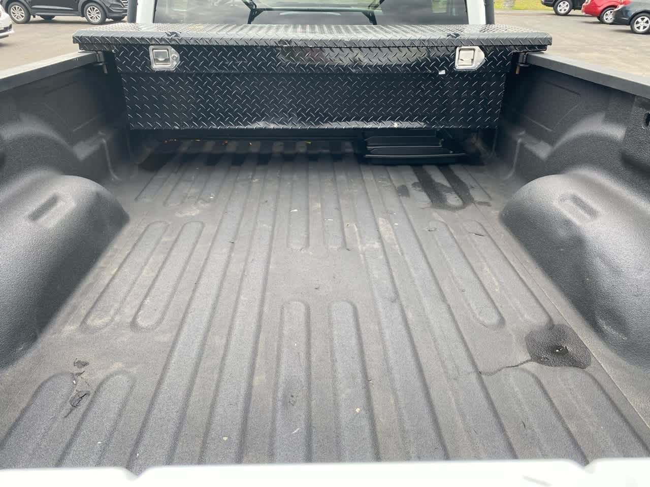 RAM 1500 Classic Tradesman 4x4 Reg Cab 8' Box 2022