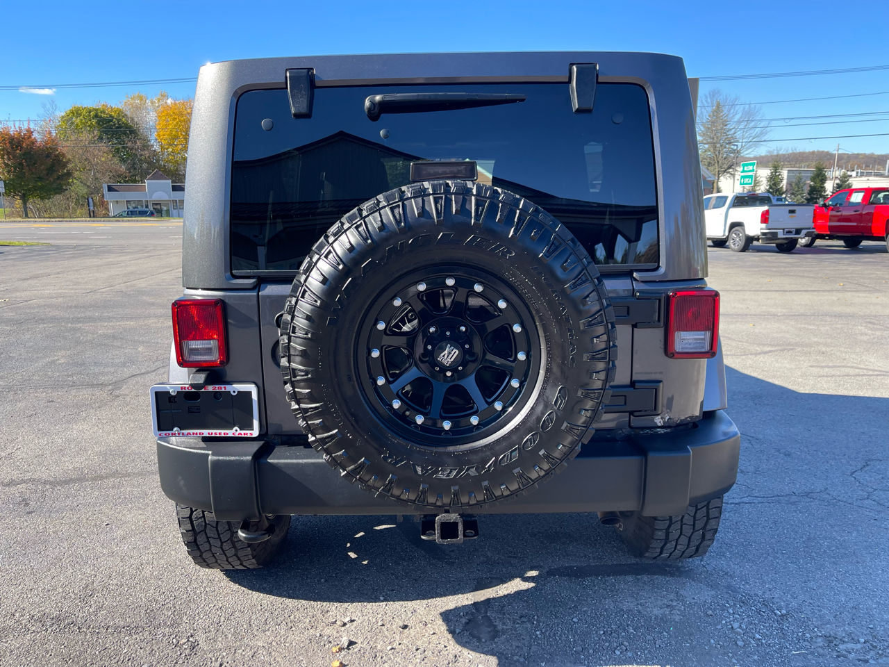 Jeep Wrangler Unlimited 4WD 4dr Sahara 2014