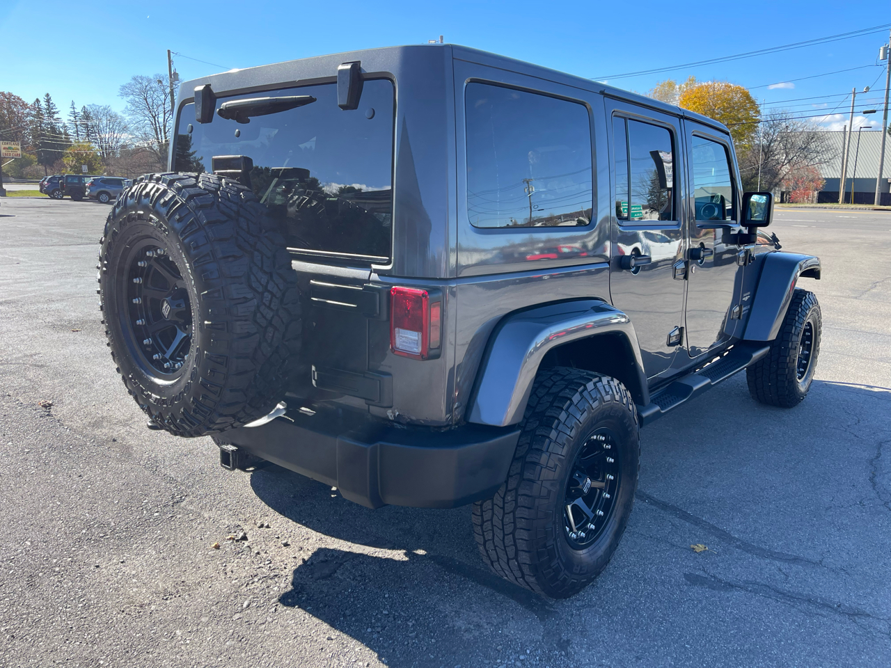 Jeep Wrangler Unlimited 4WD 4dr Sahara 2014