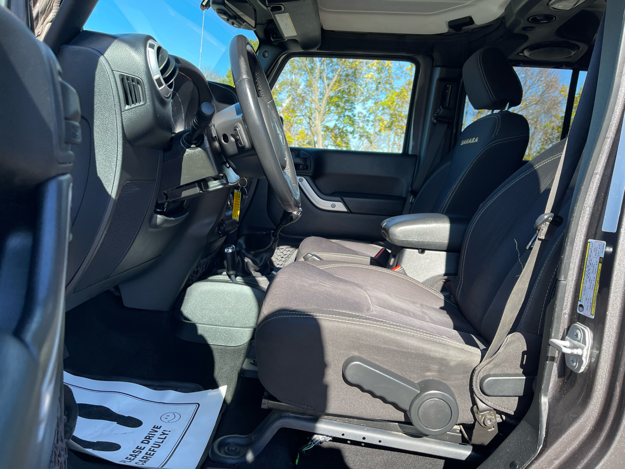 Jeep Wrangler Unlimited 4WD 4dr Sahara 2014