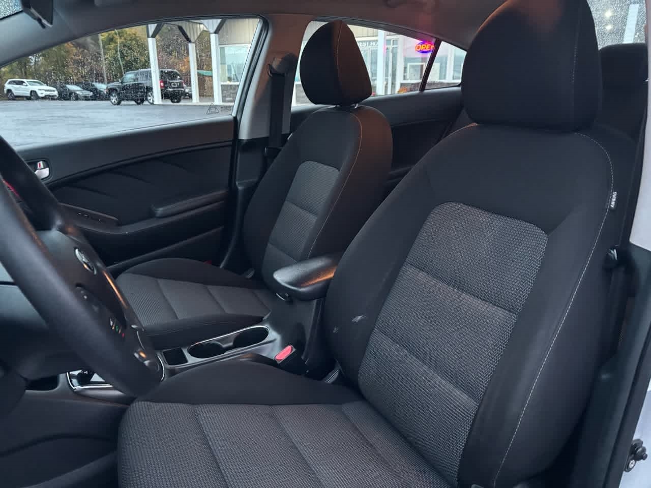 Kia Forte LX Auto 2017