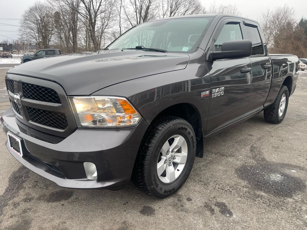 2018 RAM 1500 Express 4x4 Quad Cab 6'4" Box