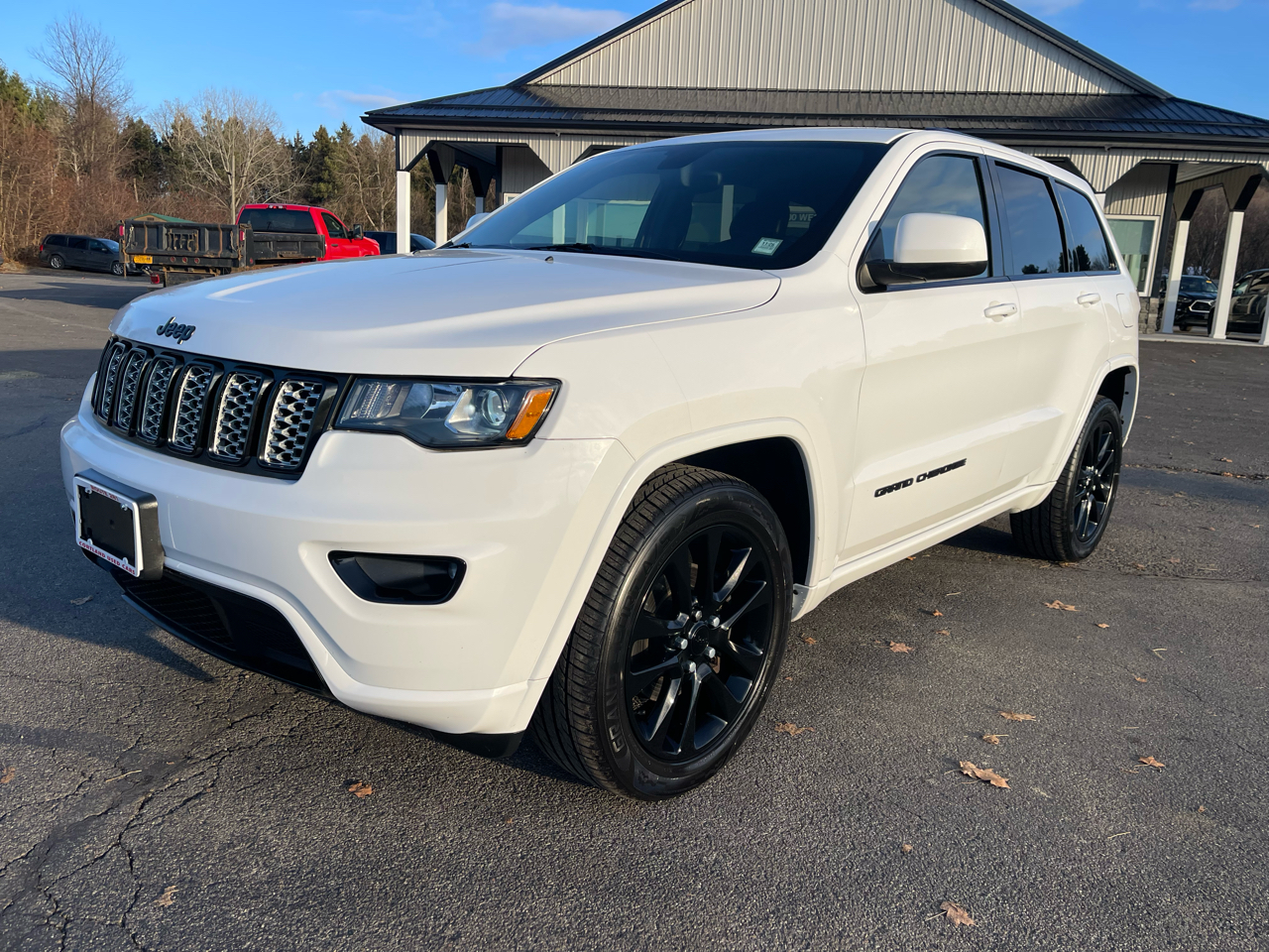 2017 Jeep Grand Cherokee Altitude 4x4 *Ltd Avail*