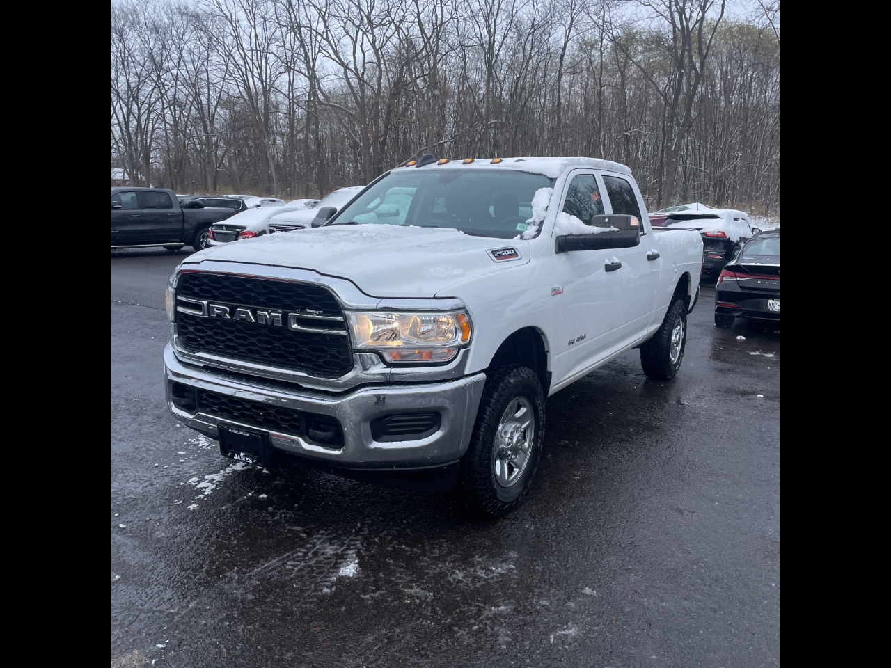 2019 RAM 2500 Tradesman 4x4 Crew Cab 6'4" Box